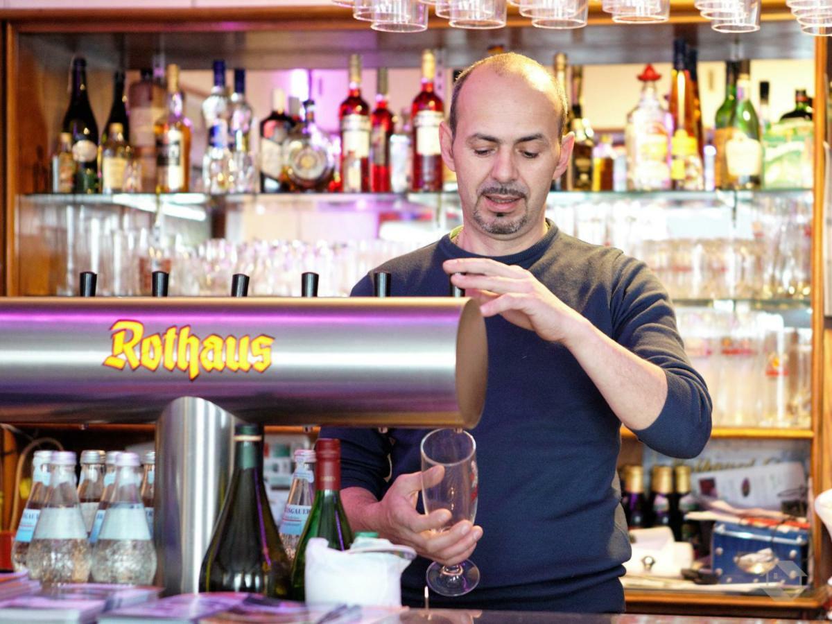 Bianca'S Hotel Restaurant レラハ エクステリア 写真